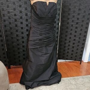 Angelina Faccenda Elegant Black Strapless Evening Gown Size 6